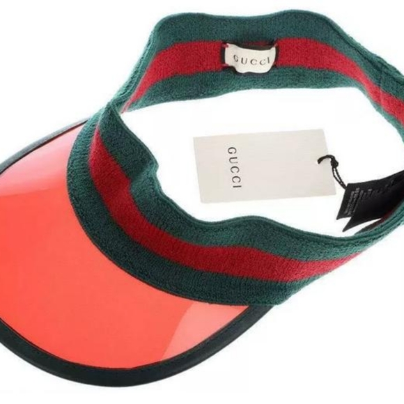 Green and red knit Gucci visor. Designer size M - Picture 3 of 4